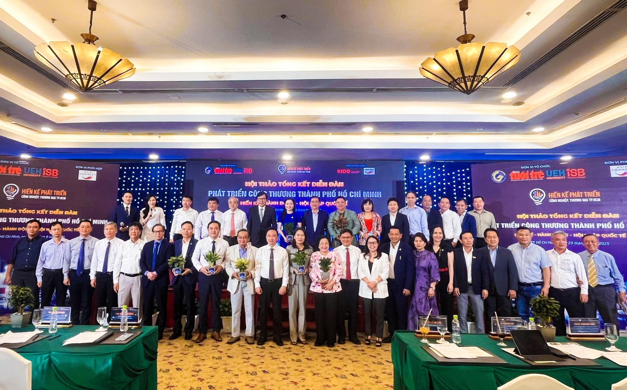  ASL LOGISTICS ĐỒNG HÀNH CÙNG DIỄN ĐÀN PHÁT TRIỂN CÔNG THƯƠNG TP.HCM