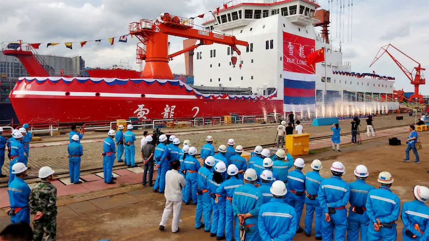 OOCL đưa vào vận hành tàu container methanol lớn nhất thế giới