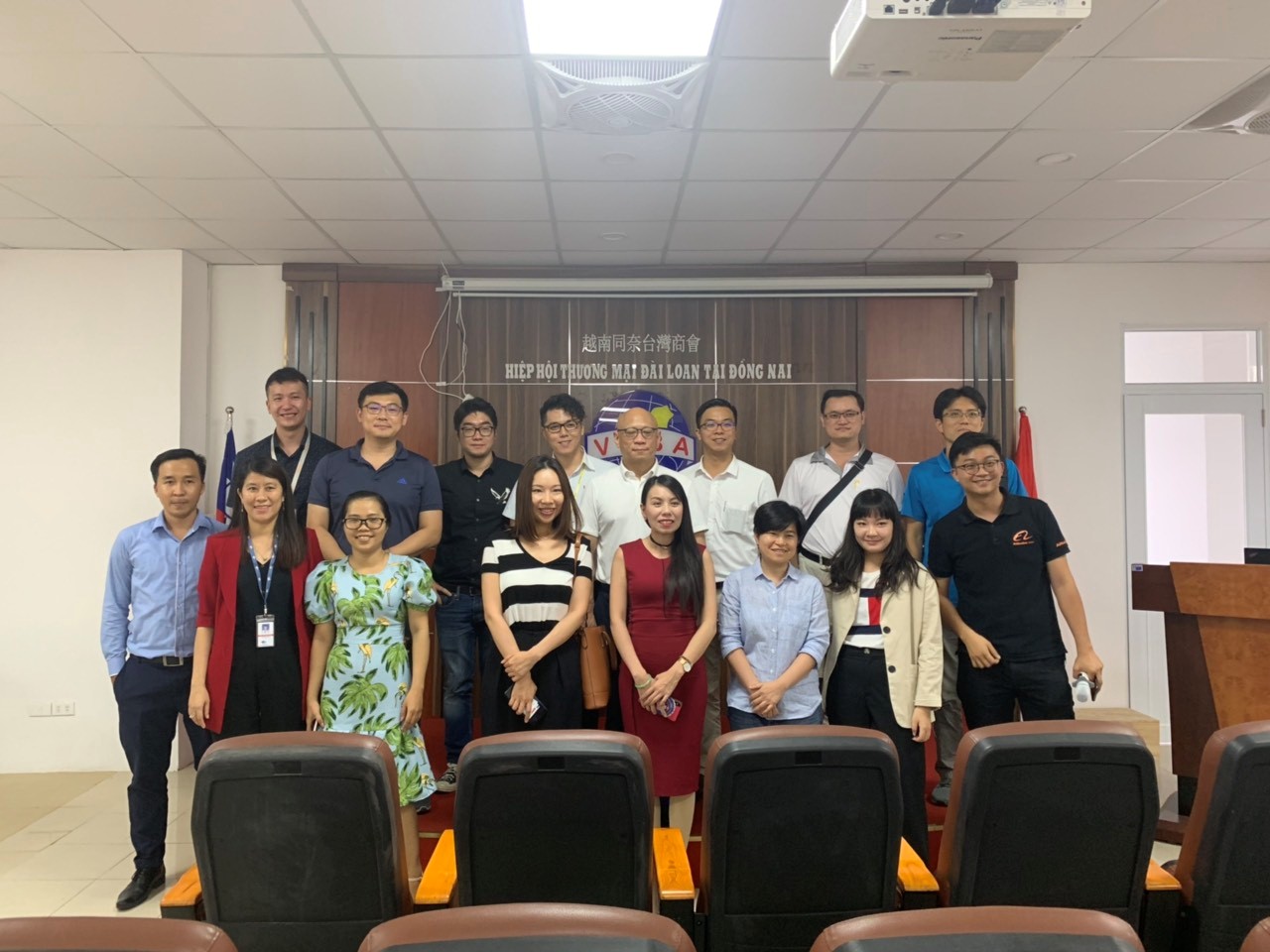 HỘI THẢO: XUẤT KHẨU HÀNG HÓA TOÀN CẦU THÔNG QUA THƯƠNG MẠI ĐIỆN TỬ B2B – ALIBABA.COM